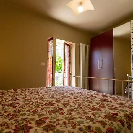 Lägenhet Corte Girodo - Girasole Rubiana